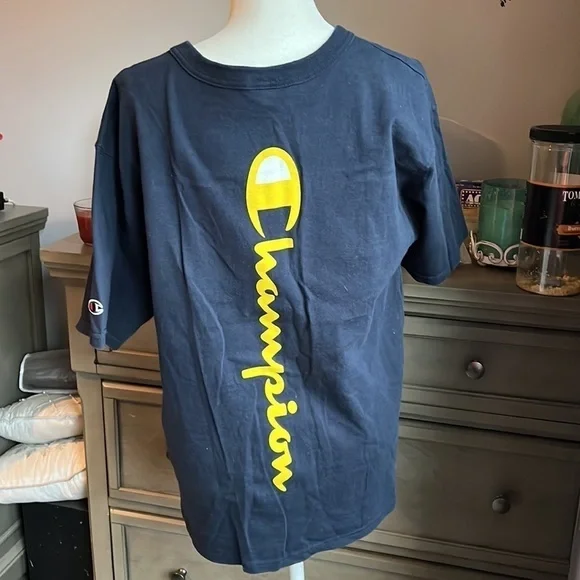 CHAMPION Navy Blue and Yellow T Shirt SZ M - Picture 3 of 3